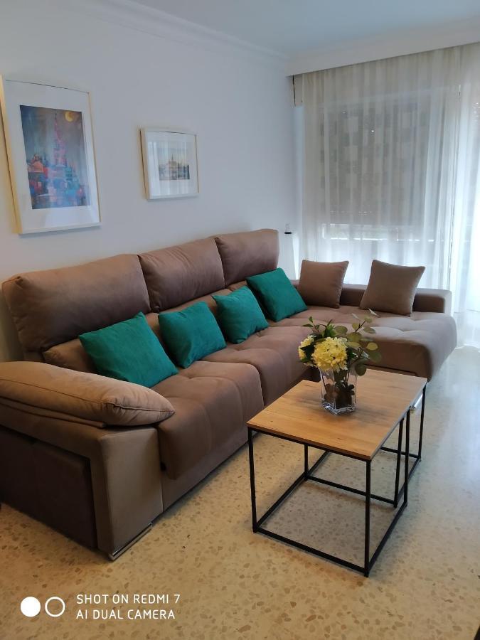 Luminoso Y Amplio Apartamento Sevilla Dış mekan fotoğraf