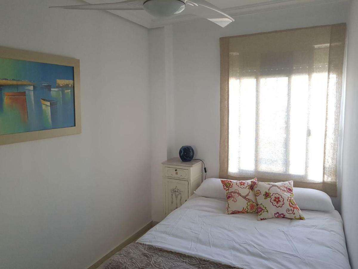 Luminoso Y Amplio Apartamento Sevilla Dış mekan fotoğraf